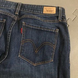 Levis 525 bootcut Perfect Waist 8 Medium